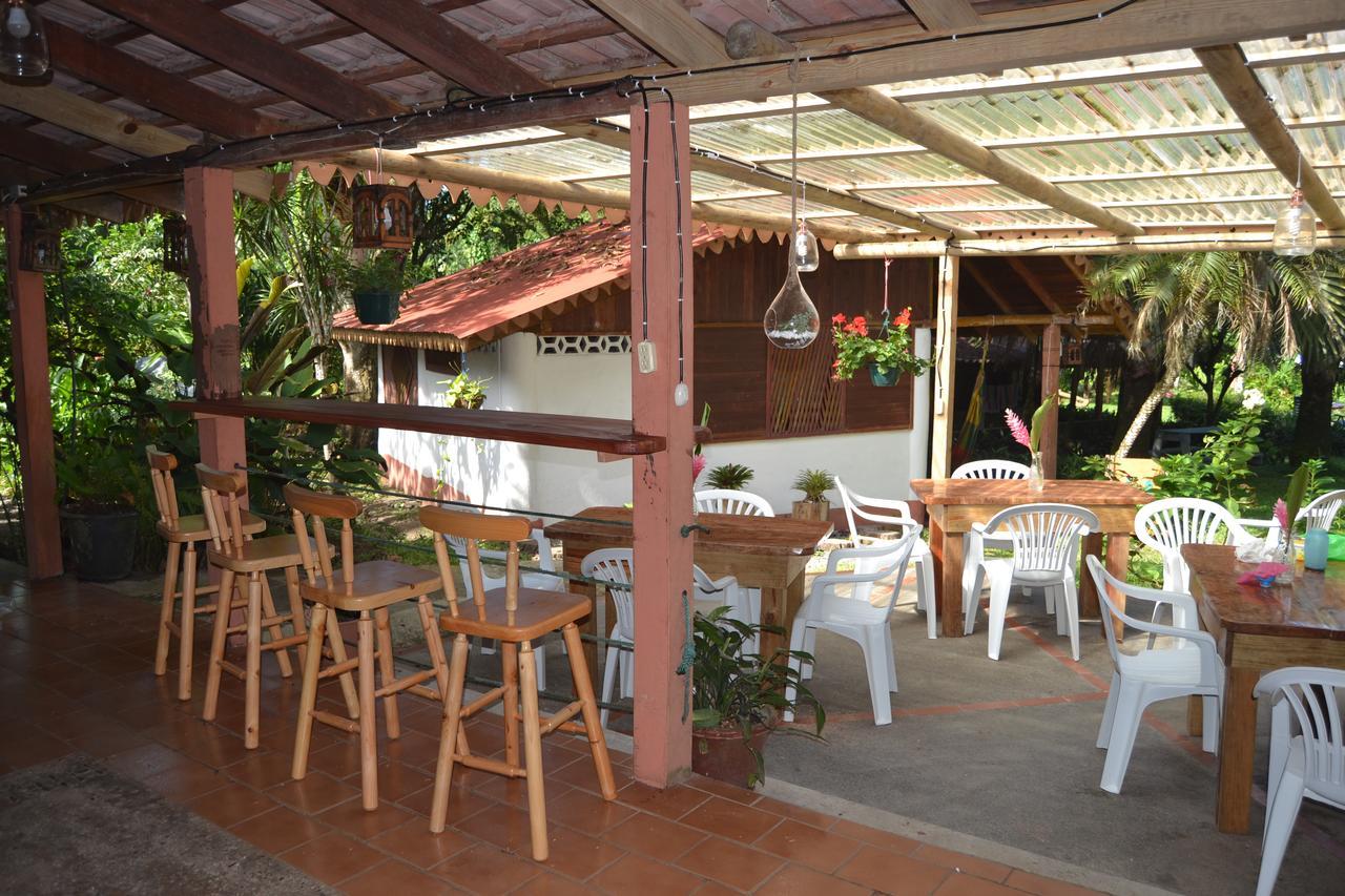 Chalet Y Cabinas Hibiscus Cahuita Exterior foto