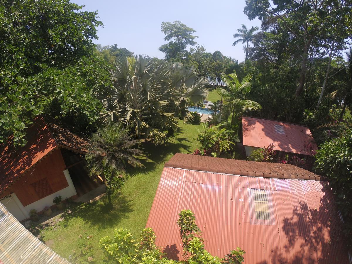 Chalet Y Cabinas Hibiscus Cahuita Exterior foto